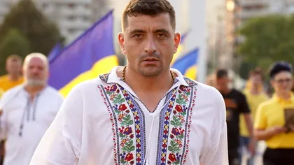 Cum arată mama lui George Simion, de fapt. Liderul AUR a publicat o poză cu ea