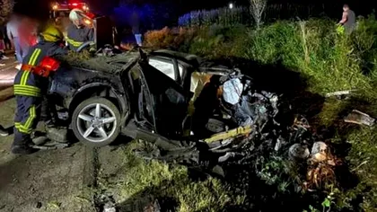 Accident înfiorător în Suceava. Doi tineri au murit, iar alte trei persoane au fost transportate de urgență la spital