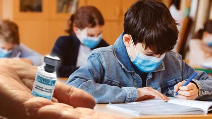 Școli închise în București. Câte mii de copii au ratat prima zi de școală în anul 2021-2022