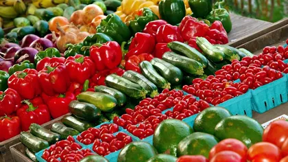 Cum faci zarzavat la borcan pentru la iarnă. 3 rețete utile ca să ai ce pune la ciorbă