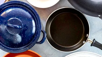 Din ce material sunt făcute tigăile de care nu se lipește nimic, chiar și dacă nu pui deloc ulei