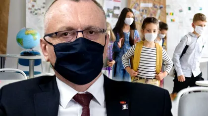 Vești de ultimă oră pentru elevii din România. Vacanță prelungită cu o lună?! Anunțul ministrului Cîmpeanu