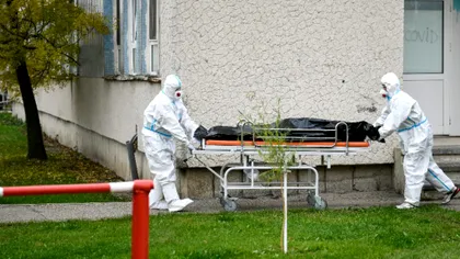 Durere imensă într-o familie din Craiova. Băiat de 17 ani, răpus de Covid-19. Cu ce altă problemă de sănătate se confrunta