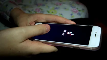 Tragedie în Bistrița. Adolescent de 14 ani, găsit mort în casă după ce ar fi răspuns unei provocări de pe Tik Tok: 