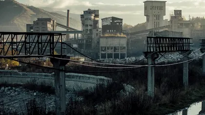 13 ani de la exploziile din Mina Petrila, soldate cu 13 morţi. A fost una dintre marile dezastre miniere produse în Valea Jiului în ultimele decenii