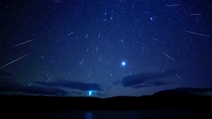 Când se poate vedea cu ochiul liber ploaia de meteoriți ”Leonidele” și la ce oră trebuie să te uiți pe cer