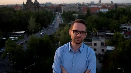 Cum a reușit primarul Timișoarei să aibă 21 de administratori pentru pagina sa de Facebook, unul fiind chiar din SUA