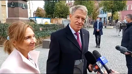 Plângere împotriva lui Carmen și Klaus Iohannis. Ce a făcut un bărbat după ce l-a văzut pe președinte