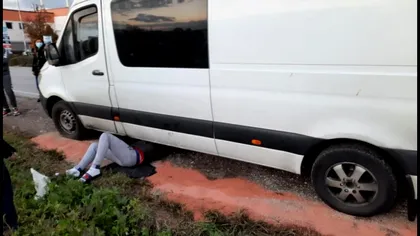 Ce a pățit un român din Austria după ce a alimentat cu benzină în loc de motorină. Poliția a apărut imediat