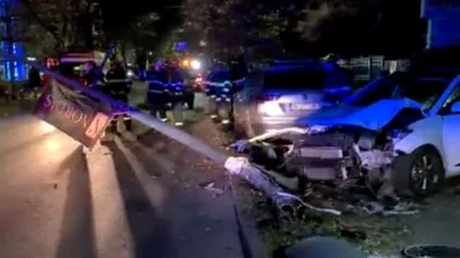 Ultima oră! Accident grav în București cu patru autoturisme implicate. Victimele au fost transportate de urgență la spital