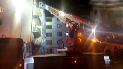 Ultima oră! Zeci de locatari evacuați de urgență, după ce un bărbat și-a incendiat apartamentul. Motivul halucinant pentru care a recurs la acest gest