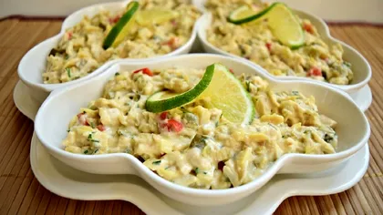 Salata de boeuf e istorie de Revelion 2022. Noua rețetă care aduce un suflu nou la final de an