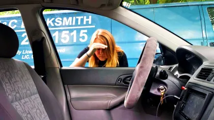 Te-ai curentat de ușa mașinii? Care este motivul, de fapt