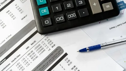 Vestea de ultimă oră pentru milioane de români. Ce se întâmplă cu facturile la energie și gaze, de fapt