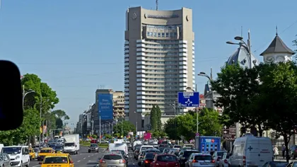 Ultima oră! Un bărbat a murit după ce s-a aruncat de la etajul 20 al Hotelului Intercontinental din București. Ce au găsit polițiștii la locul tragediei