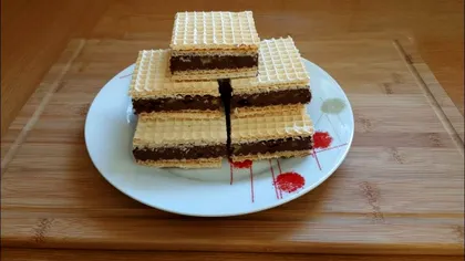 Secretul cremei de cacao pentru foile de napolitane. Rețeta originală, veche de zeci de ani