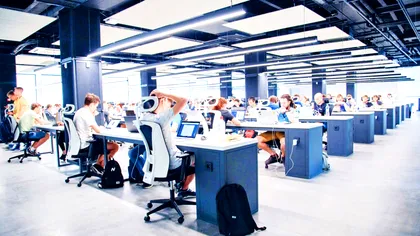 Câte zile vor să se mai întoarcă angajații la birouri după pandemia de COVID. Mulți amenință cu demisia