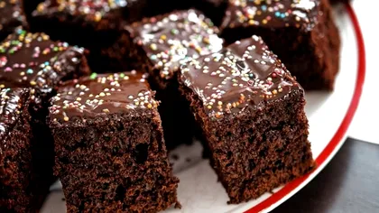 Negresă gata în 10 minute. Secretul desertului care are doar 40 de calorii pentru o porție