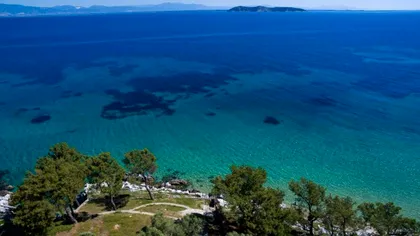 Pericol în Thassos. Avertismentul autorităților elene pentru turiști: „Virusul este aici și pândește“