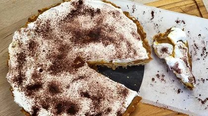 Tartă cu banane și lapte condensat. Rețeta simplă, fără coacere