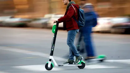 Amenzi uriașe pentru românii care merg cu trotinetele auto. Gafa care se pedepsește aspru