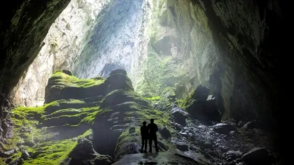 Cea mai mare peşteră din lume, locul unic din lume. Are propria climă şi nori, e ceva spectaculos