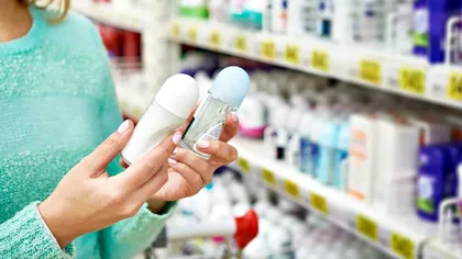 Diferența dintre deodorant și antiperspirant. Ce să știi înainte să faci o alegere