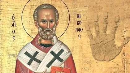 Tradiții și obiceiuri de Moș Nicolae 2022. Ce este bine să pui lângă icoanele din casă pe 6 decembrie