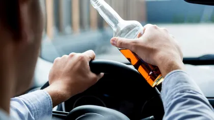 Un bărbat a venit beat la examenul pentru permis auto. Rămăsese fără carnet tot din cauza băuturii