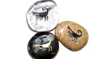 Piatra potrivită zodiei Scorpion. Cel mai puternic talisman pe care trebuie să îl poarte acești nativi
