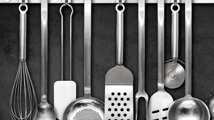 Ustensilele de bucătărie pe care trebuie să le arunci urgent! Sunt periculoase, puţine gospodine au habar