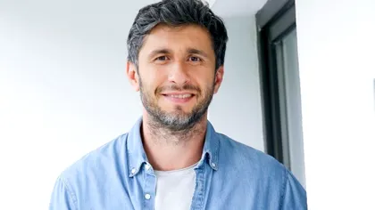 Dragoș Bucur, de nerecunoscut în noul sezon „Românii au talent”! Și-a lăsat părul lung și barbă. Cum arată acum FOTO