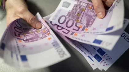Angajații din România care primesc mii de euro de la banca de stat. Unii nici nu au experiență în domeniu