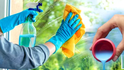 A pus balsam de rufe pe geamuri şi a descoperit un truc de milioane. Toate gospodinele procedează aşa acum