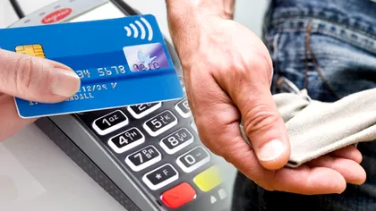 Ce faci dacă nu funcţionează plata cu cardul într-un magazin şi nu ai cash. Detaliile cunoscute de puţini români