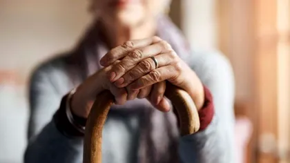 O femeie a fost declarată moartă și trimisă într-un sac la casa funerară. Incredibil ce a urmat