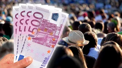 Se dau bani de la stat pentru acești români. Cine va primi câte 250 de euro