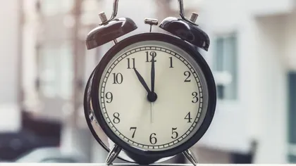 Ce înseamnă când te uiți la oră fixă, de fapt. Semnificația secretă pe care o au numerele angelice