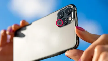 De ce este o gaură lângă camera telefonului mobil, de fapt. Detaliul de care mulți oameni nu au habar