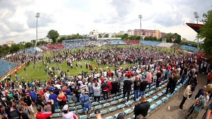 10.000 de oameni au sărbătorit promovarea echipei Oțelul Galați în SuperLiga României. Cine sunt formațiile care vor juca partidele de baraj - FOTO