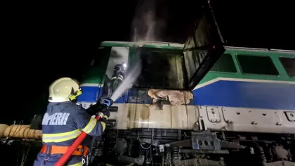 Panică totală într-un tren de călători după ce motorul a luat foc. Echipajele de salvare au intervenit de urgență. Ce s-a întâmplat cu cei 60 de pasageri