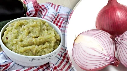 Câtă ceapă se pune la salata de vinete. Așa îi dai gustul perfect