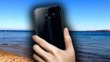 A găsit un telefon pe fundul mării, iar ce a aflat imediat după l-a lăsat fără cuvinte. Ce s-a întâmplat când a sunat pe cineva