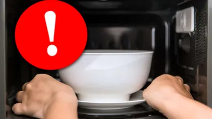 De ce să nu încălzeşti niciodată apa în cuptorul cu microunde. Mulţi fac asta pentru că e rapid, dar e o mare greşeală