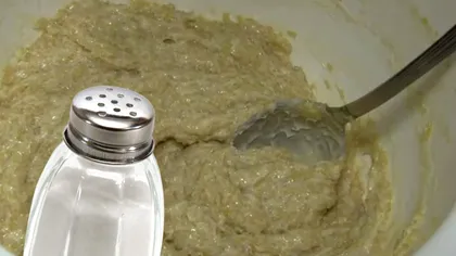 Câtă sare și cât ulei e bine să pui la icrele proaspete. Multe românce greșesc cantitatea și strică gustul