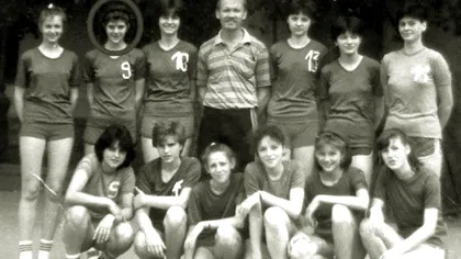 Fata din imagine a schimbat România. Este una dintre cele mai importante femei, o recunoşti?