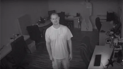 Ce a aflat un patron român după ce s-a uitat pe camerele de supraveghere despre unul dintre angajaţi. Nu se aştepta la aşa ceva