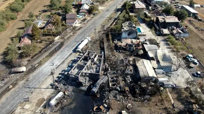 Miracolul exploziei de la Crevedia. Ce a ieşit dintre dărâmături după atâtea zile: „Ars la urechi, stă singur pe picioare”