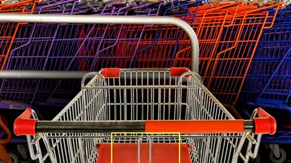 Cărucioarele de la supermarketurile Cora, Lidl sau Kaufand au un compartiment secret. L-ai observat? Mulți români nu știu la ce folosește