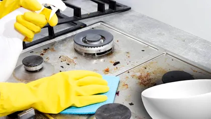 Amestecul puternic prin care vei scăpa de urmele de grăsime de la friptură. Aragazul și cuptorul vor străluci